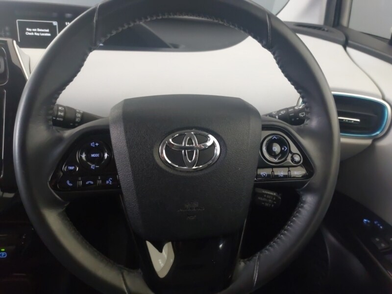 Used Toyota Prius 2021 for sale - 77818469: Photo 11