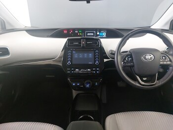 Used Toyota Prius 2021 for sale - 77818469: Photo