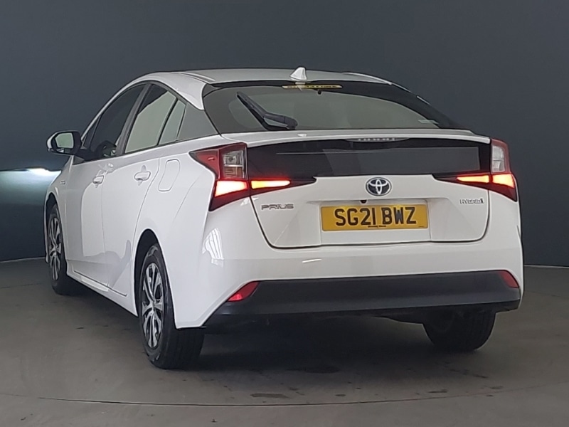 Used Toyota Prius 2021 for sale - 77818469: Photo 3