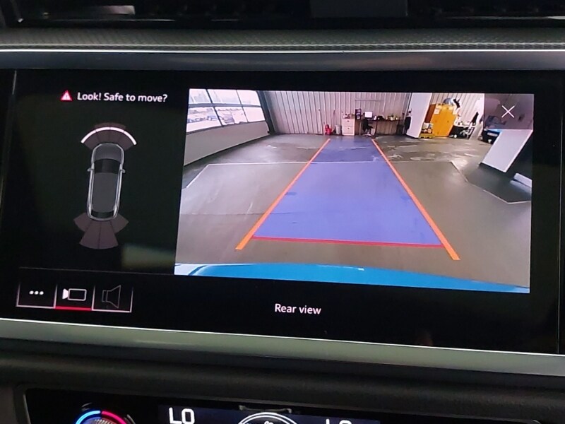 Used Audi Q3 2020 for sale - 77664235: Photo 10