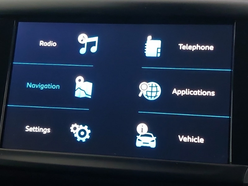 Used Peugeot 208 2019 for sale - 76737191: Photo 16