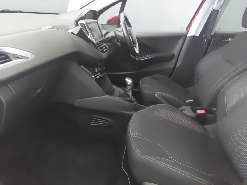 Used Peugeot 208 2019 for sale - 76737191: Photo 5