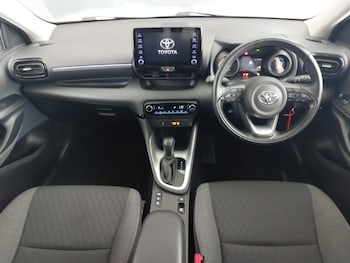Used Toyota Yaris 2021 for sale - 78747746: Photo