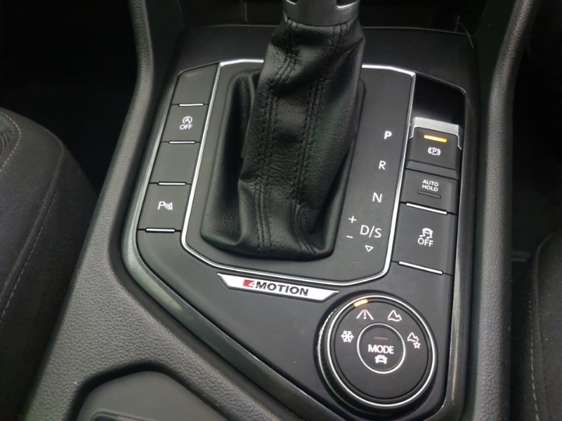 Used Volkswagen Tiguan 2016 for sale - 77823038: Photo 15