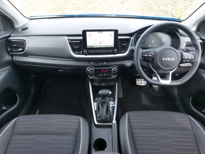 Used Kia Stonic 2025 for sale - 76537351: Photo 2