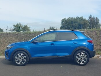 Used Kia Stonic 2025 for sale - 76537351: Photo