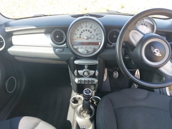 Used MINI Hatch 2010 for sale - 75612570: Photo