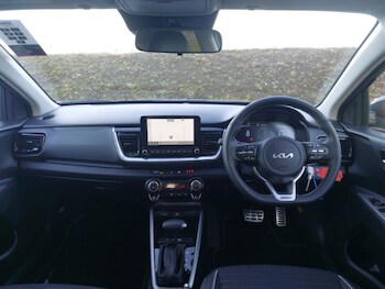 Used Kia Stonic 2025 for sale - 77503277: Photo