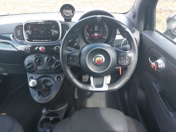 Used Abarth 595 2018 for sale - 76112970: Photo 7