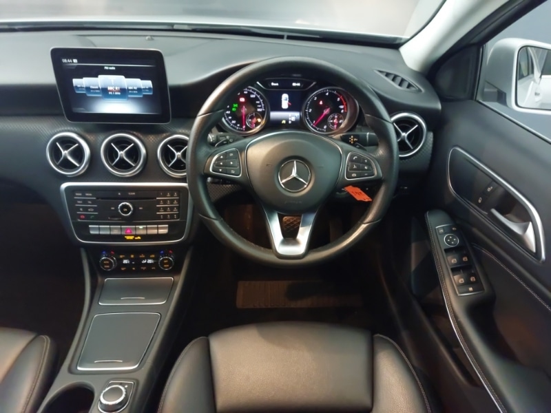 Used Mercedes-Benz A-Class 2016 for sale - 77564429: Photo 7