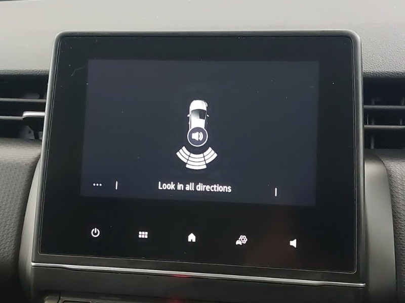 Used Renault Clio 2023 for sale - 76465298: Photo 10