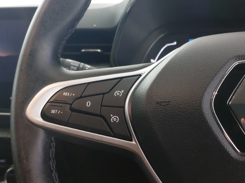 Used Renault Clio 2023 for sale - 76465298: Photo 14