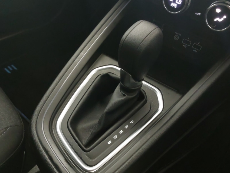 Used Renault Clio 2023 for sale - 76465298: Photo 15