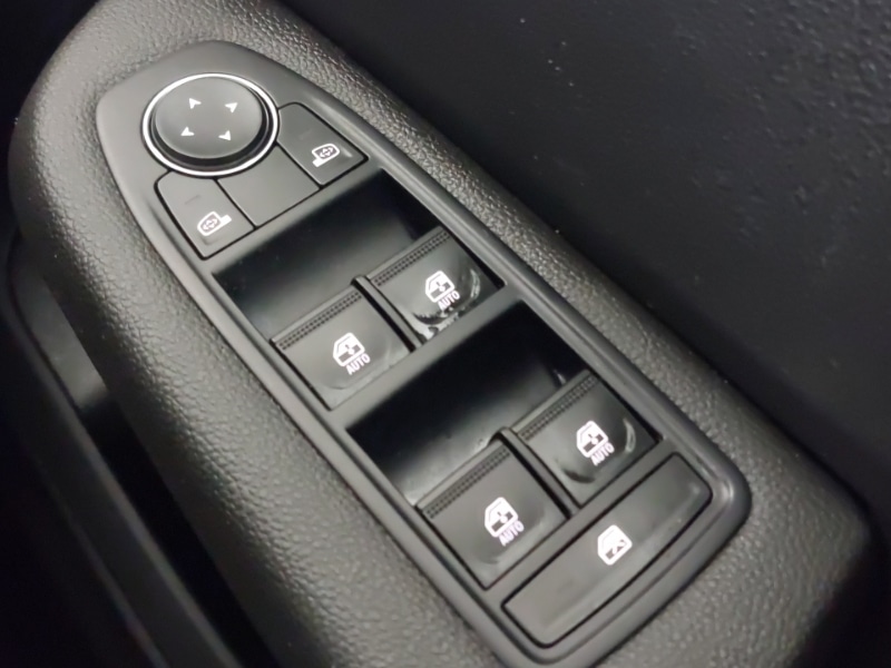 Used Renault Clio 2023 for sale - 76465298: Photo 16