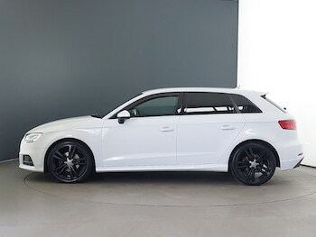 Used Audi A3 2018 for sale - 78642786: Photo