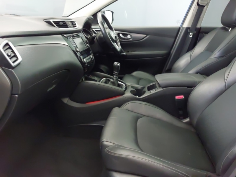 Used Nissan Qashqai 2018 for sale - 76571551: Photo 5