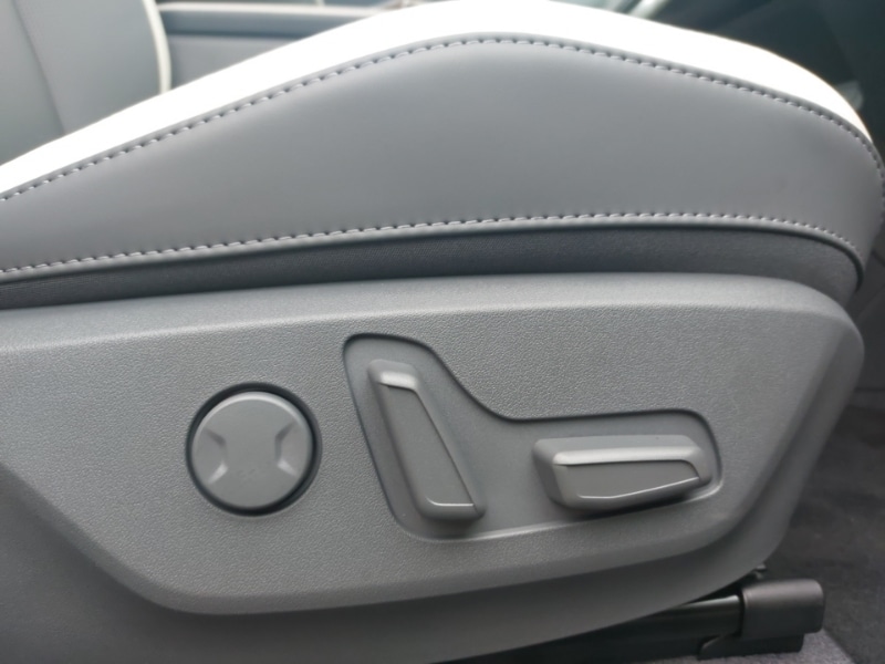 Used Kia EV3 2025 for sale - 76195610: Photo 11
