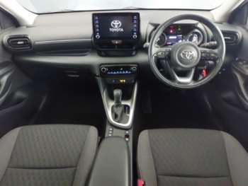 Used Toyota Yaris 2022 for sale - 74180271: Photo