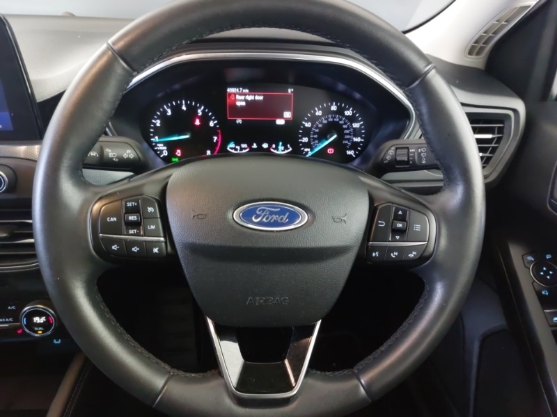 Used Ford Focus 2020 for sale - 78054610: Photo 11