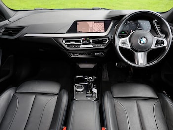 Used BMW 1 Series 2020 for sale - 77047030: Photo