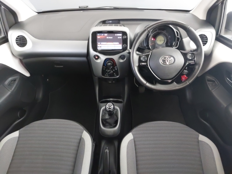 Used Toyota AYGO 2019 for sale - 78147483: Photo 2