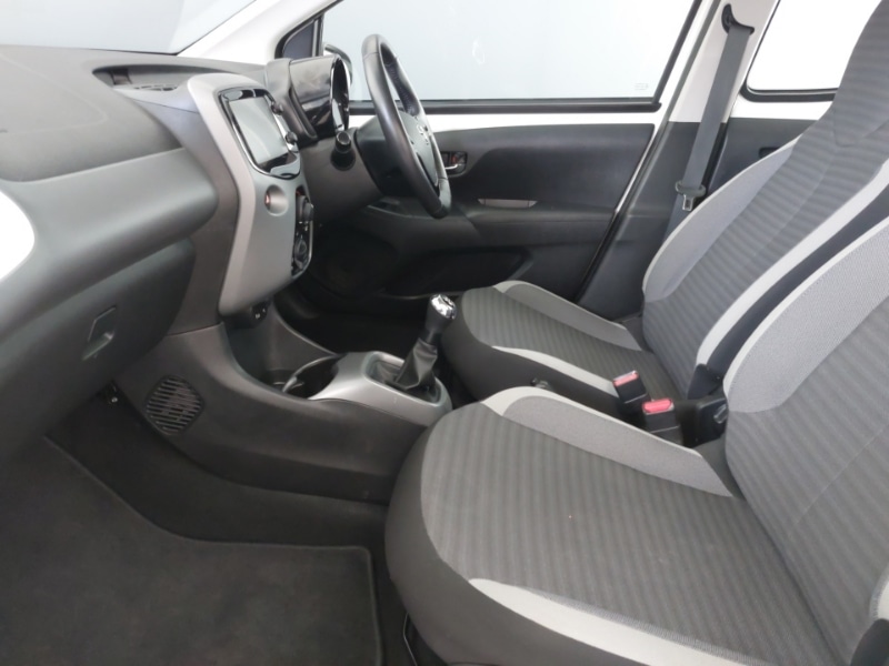 Used Toyota AYGO 2019 for sale - 78147483: Photo 5