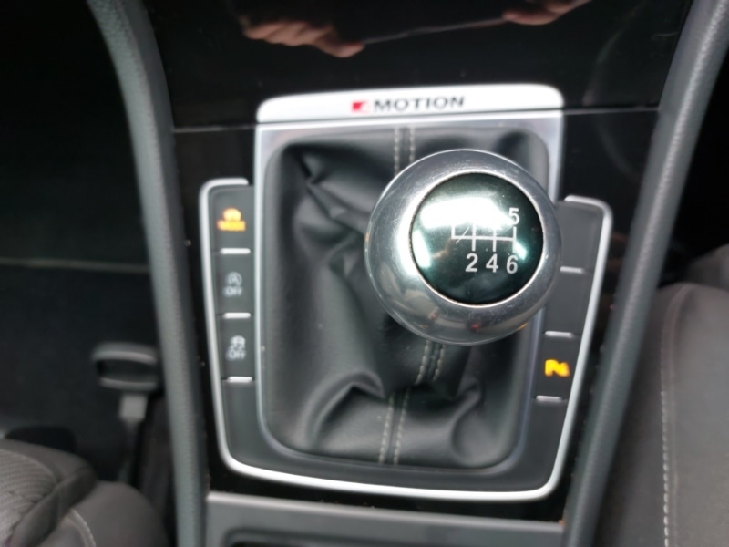 Used Volkswagen Golf 2016 for sale - 77373354: Photo 17