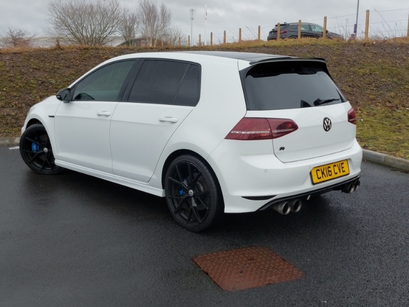 Used Volkswagen Golf 2016 for sale - 77373354: Photo 3