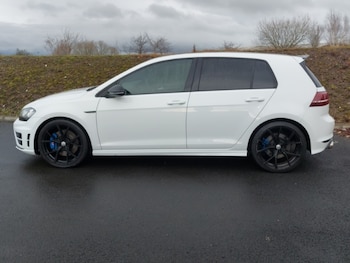 Used Volkswagen Golf 2016 for sale - 77373354: Photo