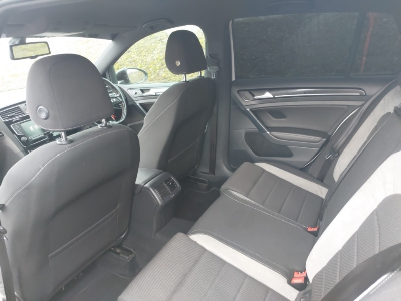 Used Volkswagen Golf 2016 for sale - 77373354: Photo 6