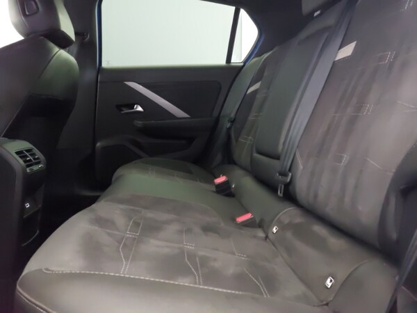 Used Vauxhall Astra 2023 for sale - 76208414: Photo 6