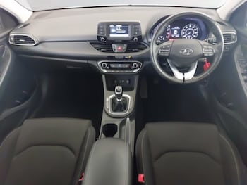 Used Hyundai i30 2017 for sale - 78634063: Photo