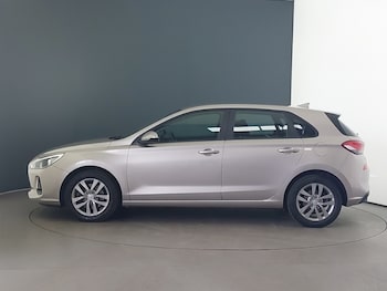 Used Hyundai i30 2017 for sale - 78634063: Photo
