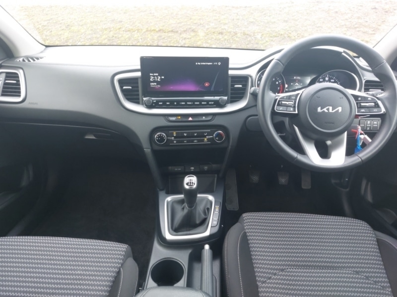 Used Kia Ceed 2025 for sale - 77491772: Photo 2