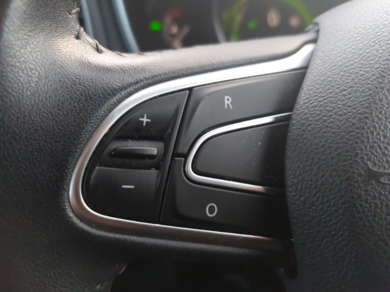 Used Renault Megane 2017 for sale - 76800137: Photo 15