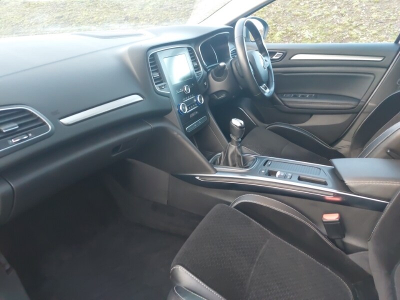 Used Renault Megane 2017 for sale - 76800137: Photo 5