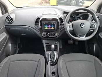 Used Renault Captur 2019 for sale - 79610603: Photo