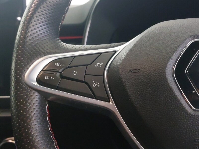 Used Renault Clio 2023 for sale - 77197860: Photo 14