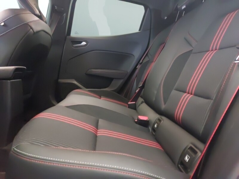 Used Renault Clio 2023 for sale - 77197860: Photo 6