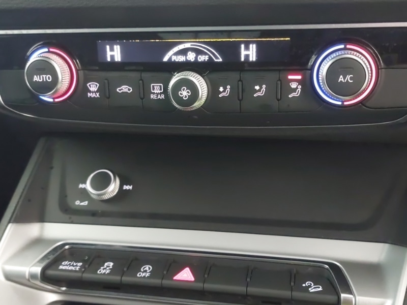 Used Audi Q3 2019 for sale - 77548918: Photo 15