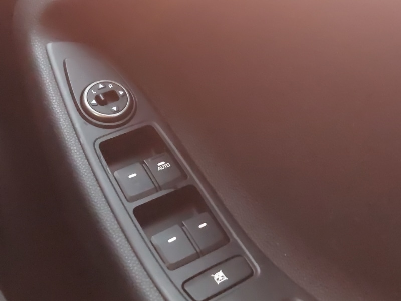 Used Hyundai i20 2018 for sale - 76752040: Photo 17