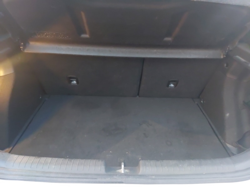 Used Hyundai i20 2018 for sale - 76752040: Photo 8