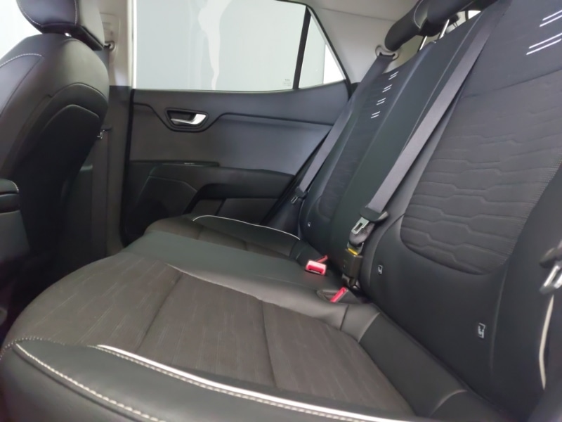 Used Kia Stonic 2025 for sale - 78071332: Photo 6
