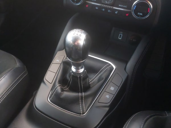 Used Ford Focus 2019 for sale - 76328829: Photo 16