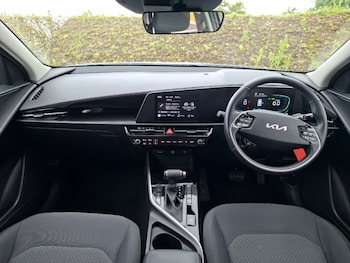 Used Kia Niro 2023 for sale - 78895792: Photo