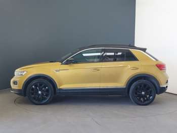 Used Volkswagen T-Roc 2019 for sale - 74782346: Photo