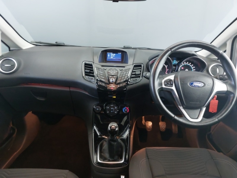 Used Ford Fiesta 2016 for sale - 76749239: Photo 2