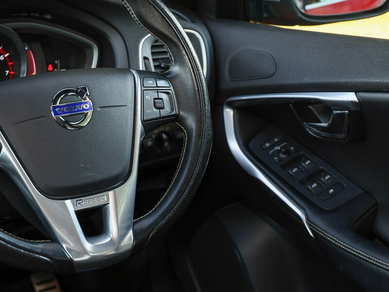 Used Volvo V40 2016 for sale - 76619159: Photo 11