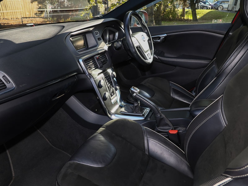 Used Volvo V40 2016 for sale - 76619159: Photo 5