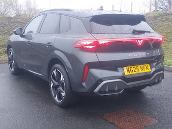 Used Cupra Terramar 2025 for sale - 76571552: Photo